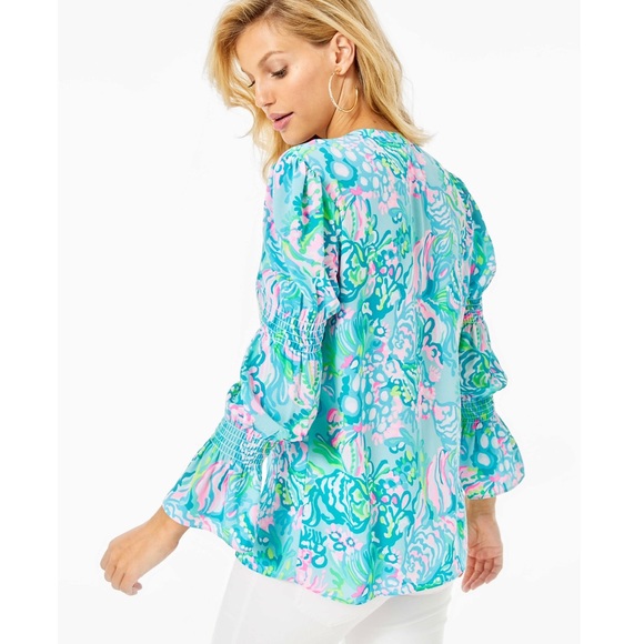 ๐๐ธ Lilly Pulitzer NWT Blouse Sz Med ๐ธ๐ - Picture 7 of 10